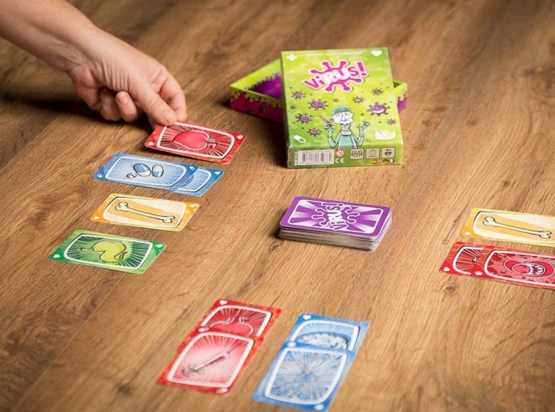 Capitanes Fantasticos Juegos para niños familia Virus Cartas